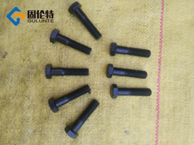外（wài）六角螺栓